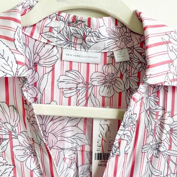 New York & Company Long Sleeve Blouse NWT Size M - Picture 2 of 6